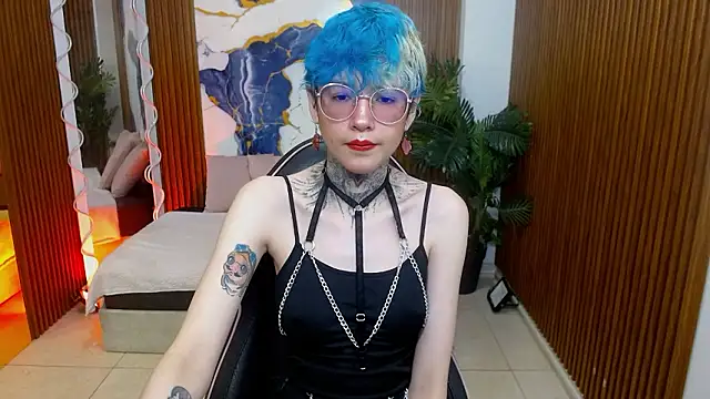 Lyra tay online show from 03/10/26, 07:08