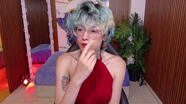 Lyra tay online show from 05/31/26, 06:09