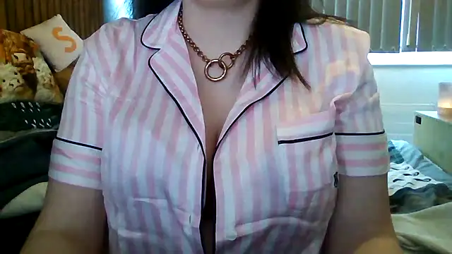 StaceyXOXO online show from 02/27/26, 02:28