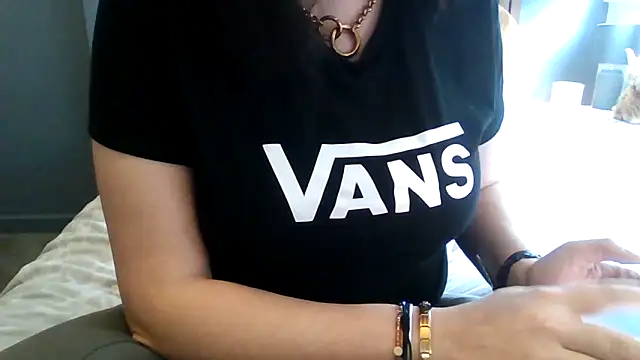 StaceyXOXO online show from 03/15/26, 11:05