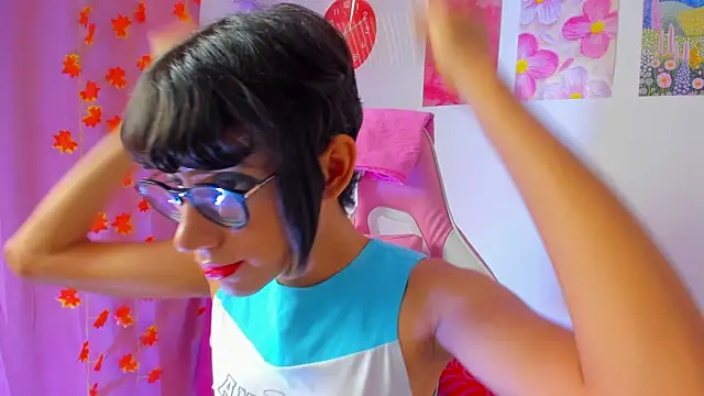 Madeline 21 online show from 04/09/26, 12:10