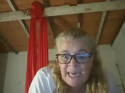 momismilf544 online show from 04/02/26, 02:42