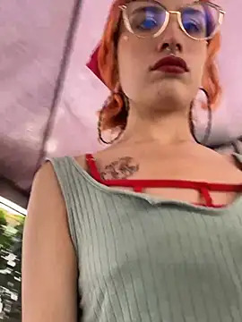 Snapshot of Alice_Hecate chatting on 03/03/26, 01:17 Alice Hecate online show from 03/03/26, 01:17