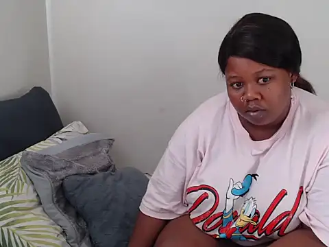 Snapshot of _FineBabe chatting on 03/02/26, 02:35 FineBabe online show from 03/02/26, 02:35