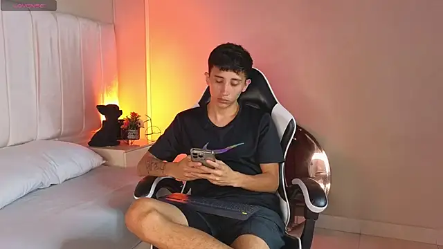 Rome cortes online show from 04/14/26, 07:53