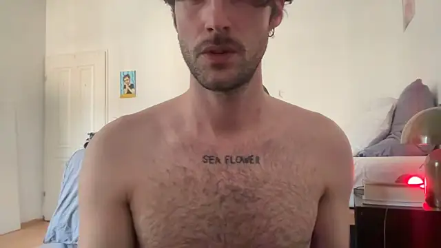 DESEXCAM online show from 02/27/26, 10:04