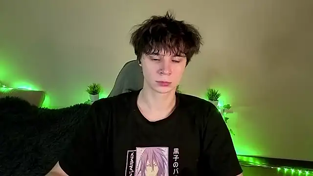 AnthonyCuutie online show from 05/13/26, 02:14