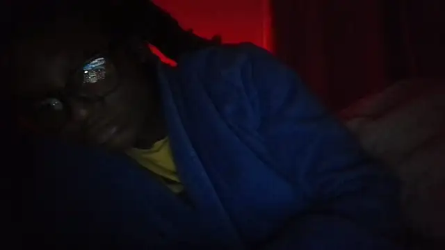 Snapshot of SexyGemBeauty chatting on 02/27/26, 10:43 SexyGemBeauty online show from 02/27/26, 10:43