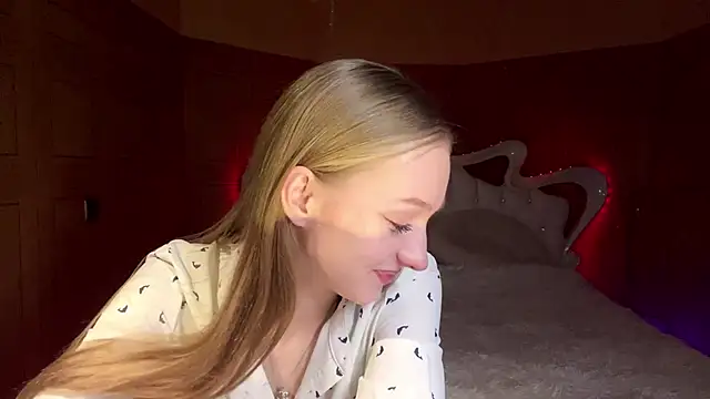 Anika Socutehe online show from 03/22/26, 04:43