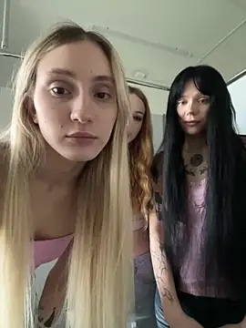 Pink Kiss online show from 06/13/26, 03:26