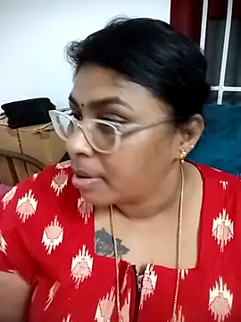 deepika-mallus online show from 03/28/26, 08:08