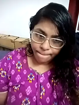 deepika-mallus online show from 04/03/26, 01:31