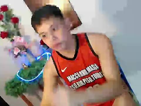 Snapshot of Baby_Maxxx chatting on 06/20/26, 10:29 Baby Maxxx online show from 06/20/26, 10:29