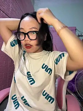 Leeeeiu online show from 03/02/26, 07:10