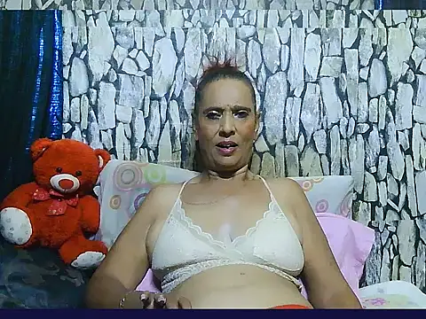 Hot queen58 online show from 04/13/26, 04:45