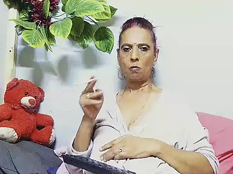 Hot queen58 online show from 07/11/26, 06:54