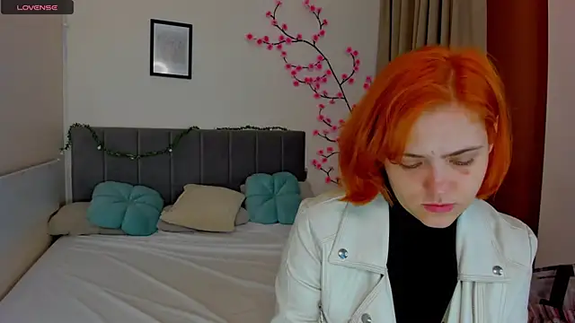 DellaRows online show from 05/11/26, 05:46