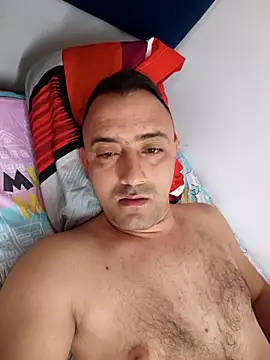 Snapshot of RaphandLey chatting on 03/01/26, 05:15 RaphandLey online show from 03/01/26, 05:15