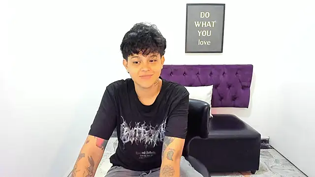TomBoy Natali online show from 05/12/26, 11:07