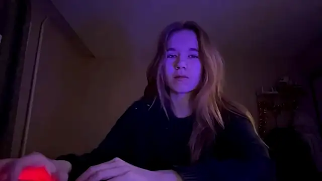 LeomaJee online show from 04/05/26, 06:05