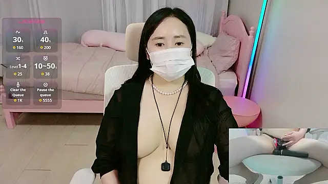 myboy6989 online show from 07/09/26, 12:20