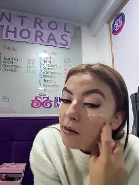   Nahomy online show from 03/17/26, 11:57