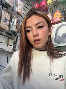   Nahomy online show from 06/02/26, 03:36