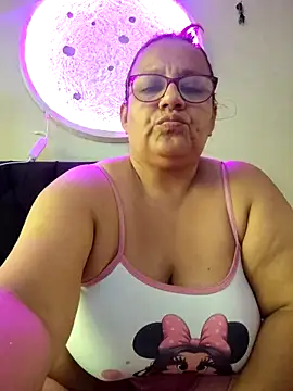 Roxy 77 online show from 03/02/26, 02:35