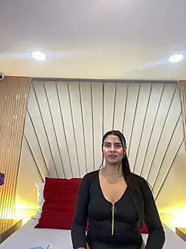 Snapshot of AnitaMore_ chatting on 04/13/26, 04:34 AnitaMore online show from 04/13/26, 04:34