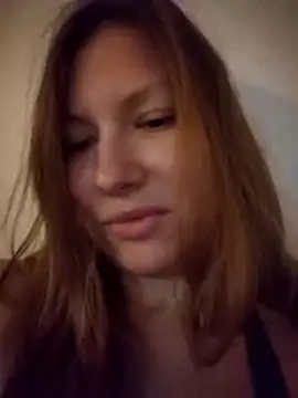 Snapshot of August_Shine chatting on 04/14/26, 06:14 August Shine online show from 04/14/26, 06:14