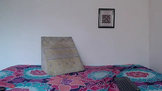 Charlotte Melody online show from 03/26/26, 12:44