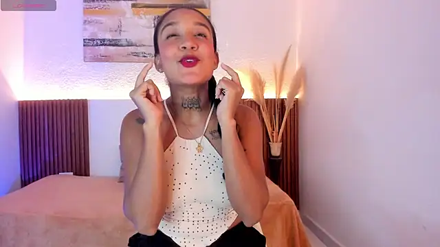Tiana Glow2 online show from 07/25/26, 10:29
