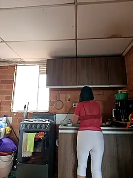 Lucia Rios online show from 04/06/26, 09:05