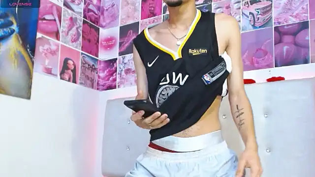 Snapshot of golden_raiden_12 chatting on 04/02/26, 02:15 golden raiden 12 online show from 04/02/26, 02:15