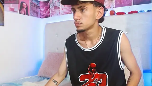 Snapshot of golden_raiden_12 chatting on 04/13/26, 02:22 golden raiden 12 online show from 04/13/26, 02:22