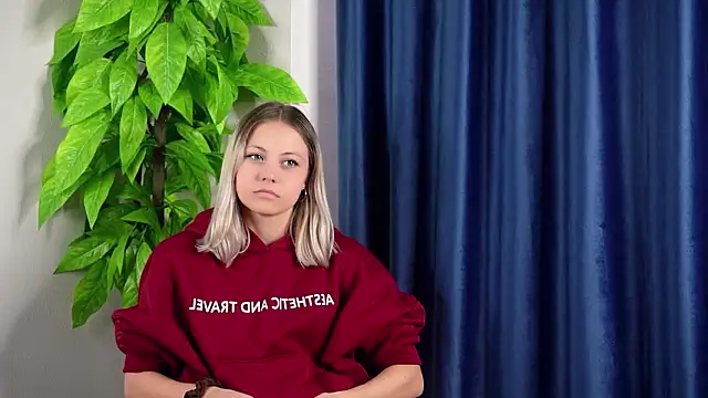 Snapshot of VeniceMoock chatting on 03/04/26, 09:37 VeniceMoock online show from 03/04/26, 09:37