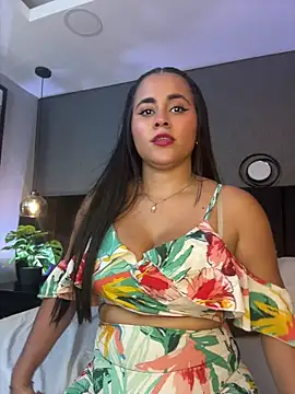 alejandra  garcia online show from 05/08/26, 03:12