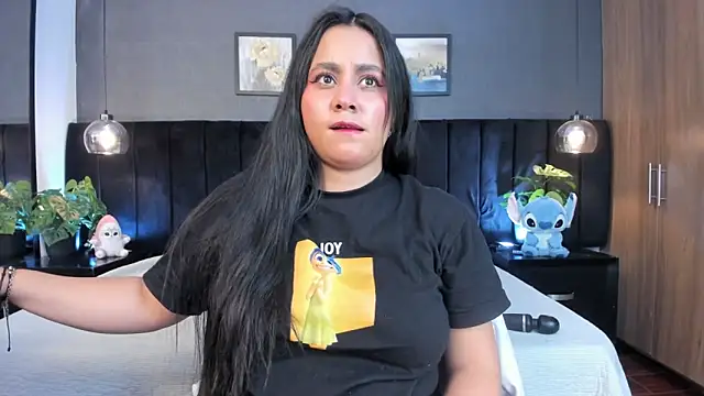 alejandra  garcia online show from 07/01/26, 03:19