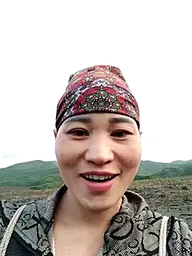 Lilinn  online show from 03/17/26, 10:40