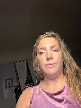 hollyharmd online show from 07/23/26, 03:37