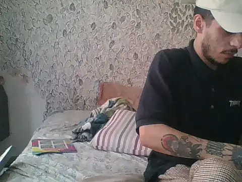 Snapshot of Hetbbi chatting on 07/17/26, 03:39 Hetbbi online show from 07/17/26, 03:39
