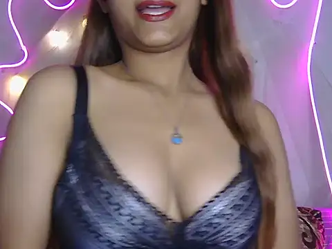 Snapshot of boldxx_G chatting on 06/16/26, 01:03 boldxx G online show from 06/16/26, 01:03
