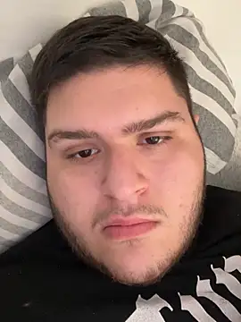 Snapshot of dare2002 chatting on 03/01/26, 10:39 dare2002 online show from 03/01/26, 10:39