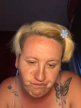Snapshot of SofiaAmour chatting on 06/25/26, 06:34 SofiaAmour online show from 06/25/26, 06:34