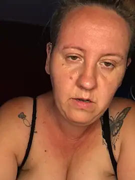 Snapshot of SofiaAmour chatting on 07/02/26, 06:36 SofiaAmour online show from 07/02/26, 06:36