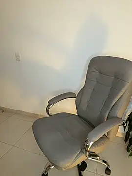 Lisabrown 23 online show from 03/09/26, 02:37