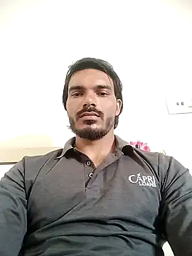 Snapshot of Rocky_boy4 chatting on 03/01/26, 05:42 Rocky boy4 online show from 03/01/26, 05:42