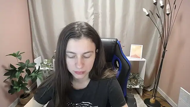 MistyBree online show from 05/29/26, 08:01