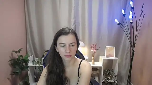 MistyBree online show from 07/17/26, 08:10