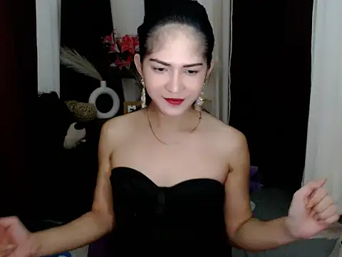 AnaxandraVenomLips online show from 05/21/26, 08:49